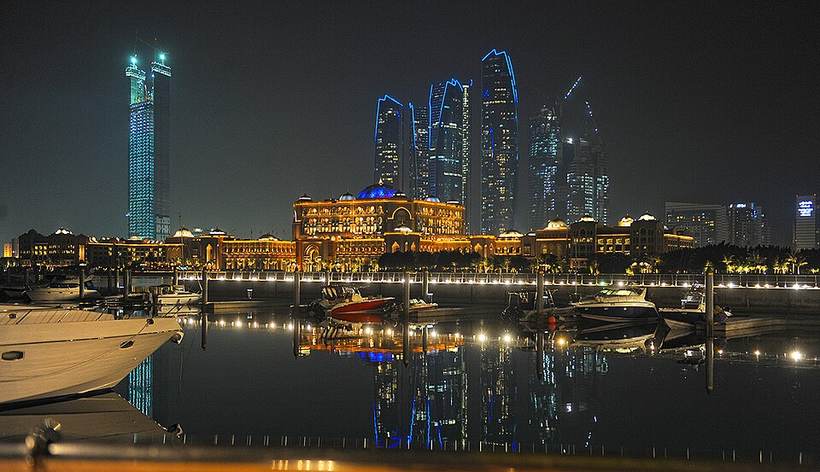 Абу-Даби (Abu Dhabi) - panoramio (1)