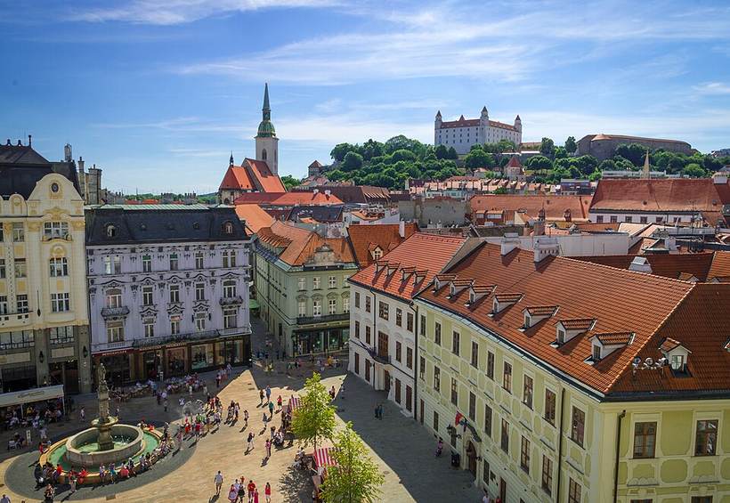 Hlavné Namestie (35096533142)