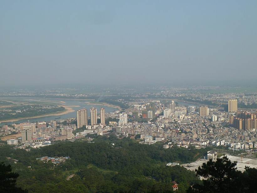 Guiping city skyline 2019 (9)