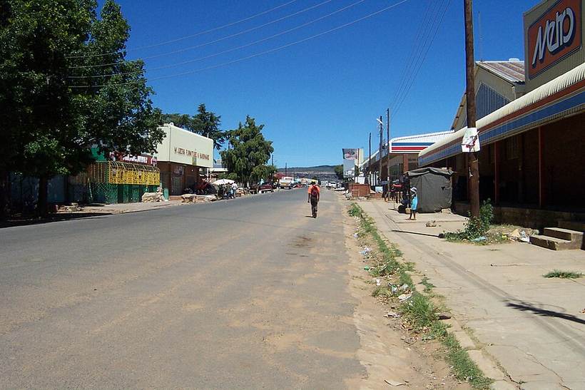 Hlotse central part