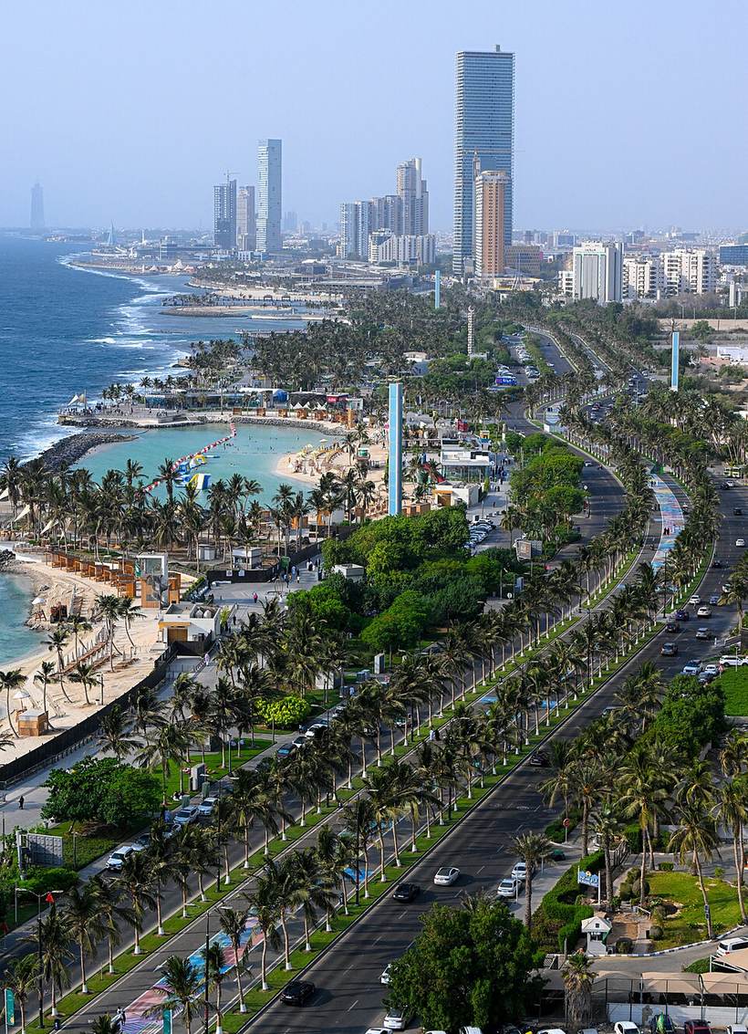الواجهة البحرية في مدينة جدة غرب السعودية (2025)