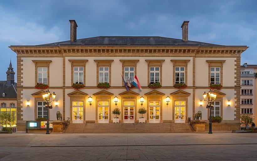 Luxembourg City Hall (54540726309)