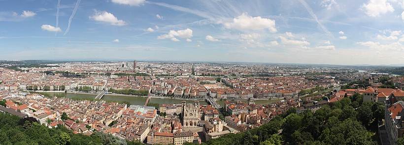 01. Panorama de Lyon pris depuis le toit de la Basilique de Fourvière