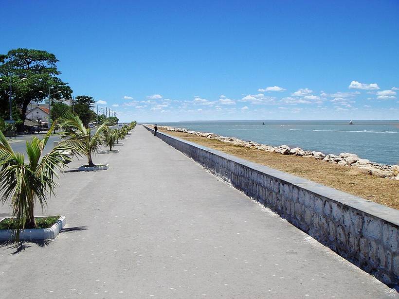 Mahajanga Corniche