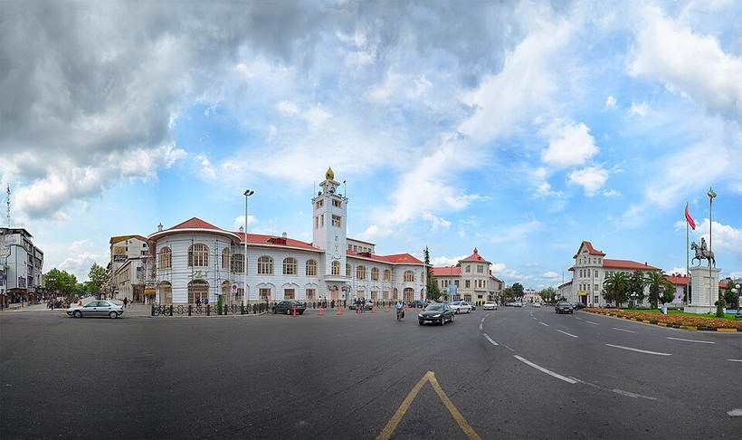 Panorama of Rasht municipality 1
