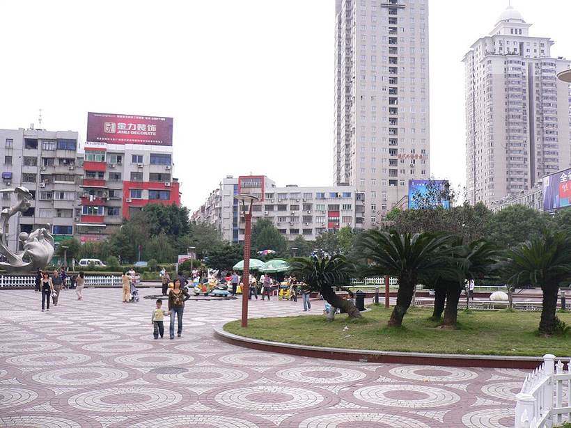 瑞安的玉海广场 - panoramio