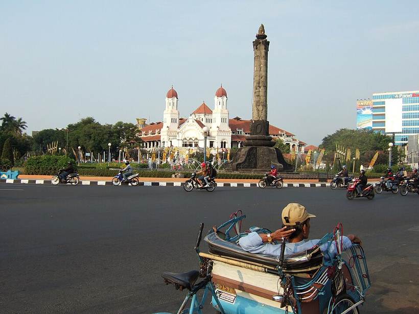 Becak Tugu Muda Semarang Central Java