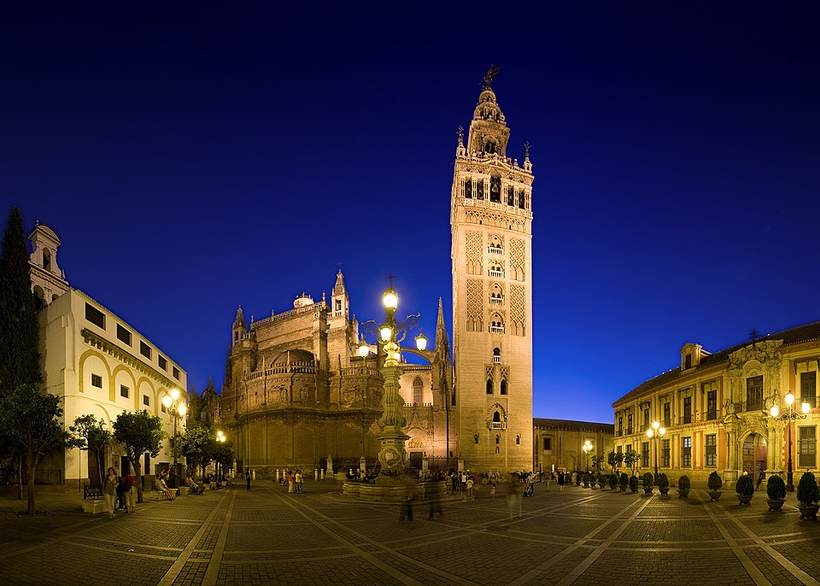 Plaza Virgen de los Reyes, Seville, Spain - Sep 2009