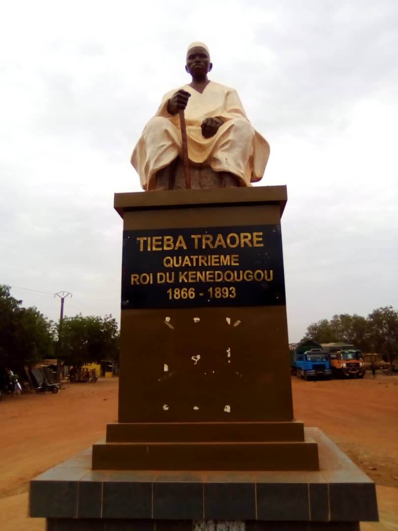 ECOLE CAMP TIEBA SIKASSO (4)