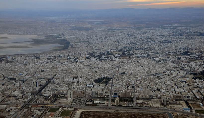 Panoramique du centre de Tunis (3197369985) (cropped)