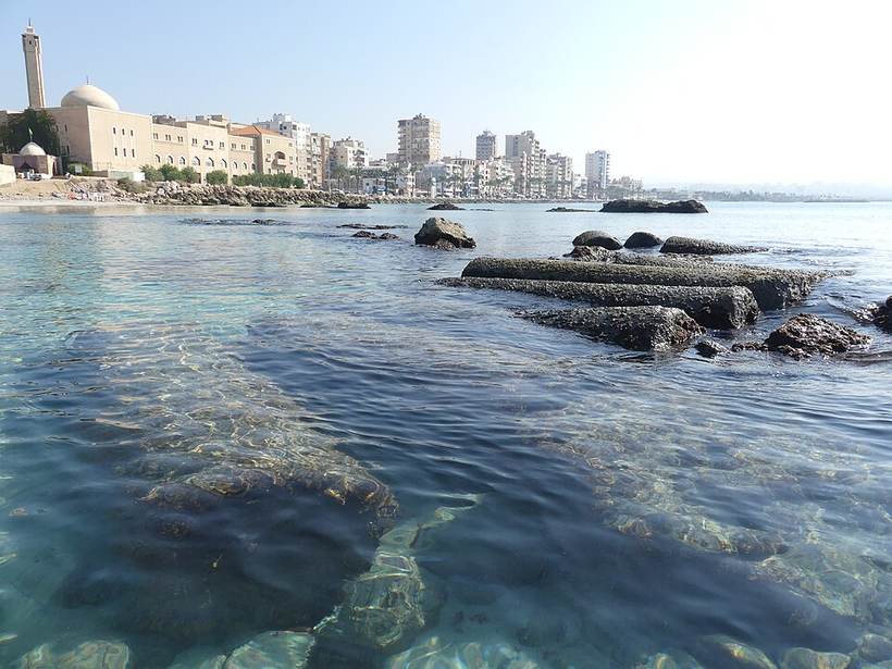 SubmergedEgyptianHarbour TyreSour Lebanon RomanDeckert04112019