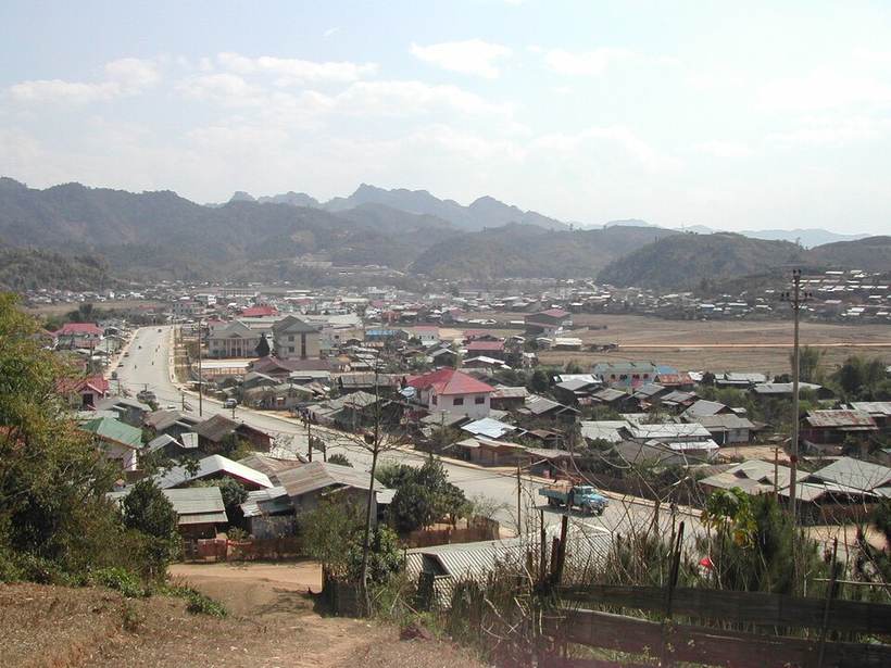 Sam Neua - town overview