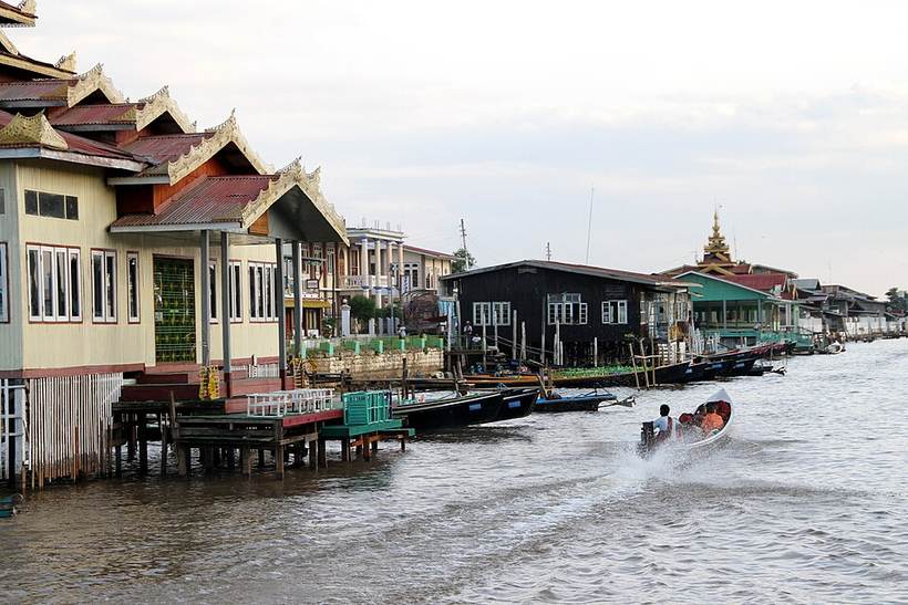 Nyaung Shwe-08-Kanal-gje