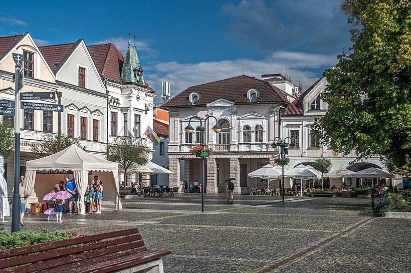 Mariánske námestie Zilina 5SM