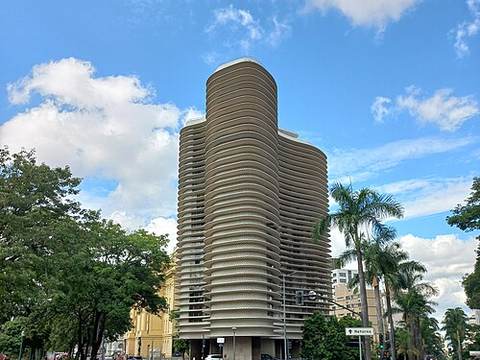 Niemeyer building