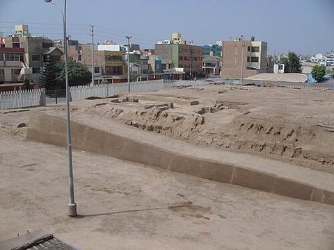 Huaca Casa Rosada
