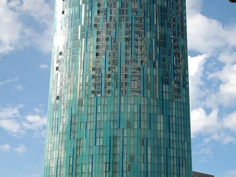 10 Holloway Circus