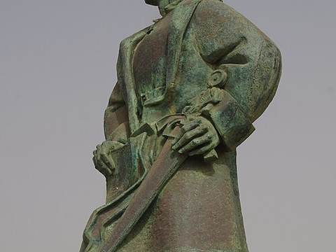 Diogo Gomes Monument