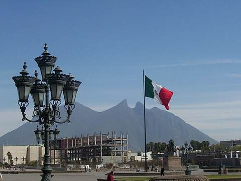 Macroplaza