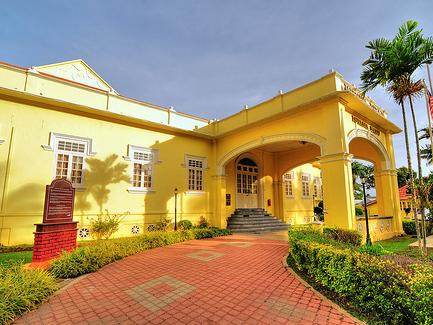 Istana Batu Royal Museum
