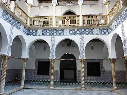 Rais Palace