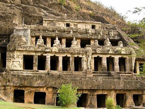 Undavalli Caves