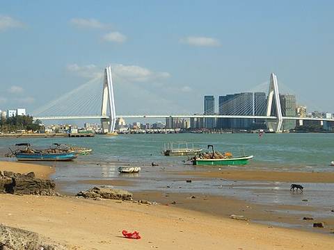 Haikou Century Bridge