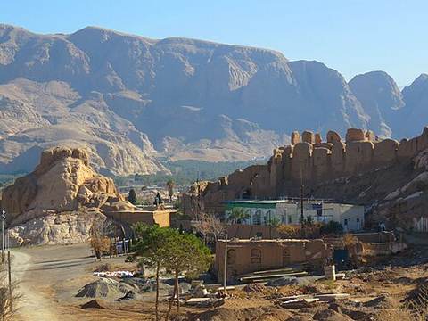 Dokhtar Castle (Kerman)