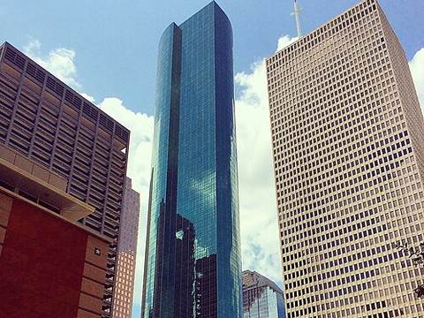 Wells Fargo Plaza