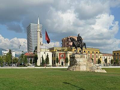 Skanderbeg Square
