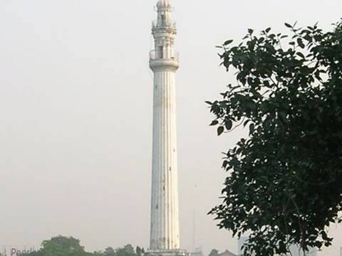 Shaheed Minar