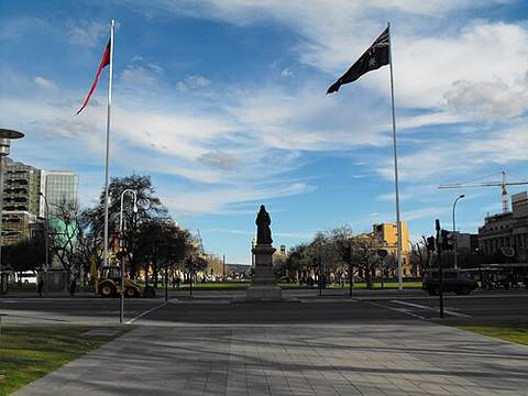 Victoria Square