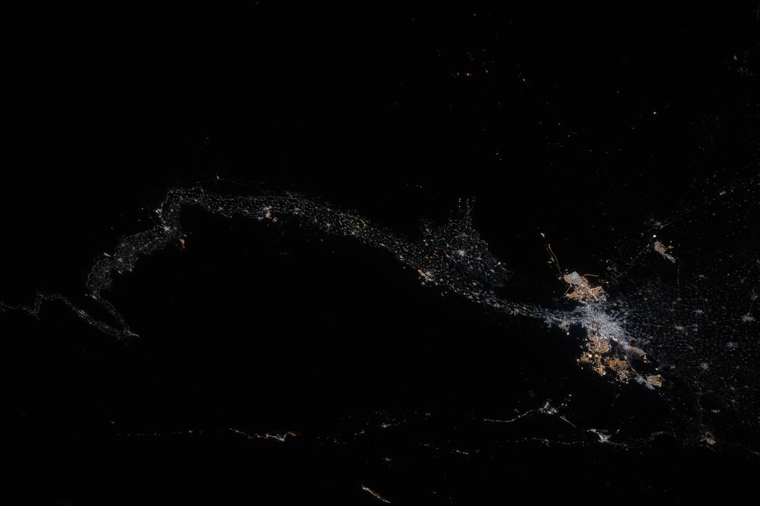 The green ribbon of the Nile valley crossing the desert, photographed from the International Space Station